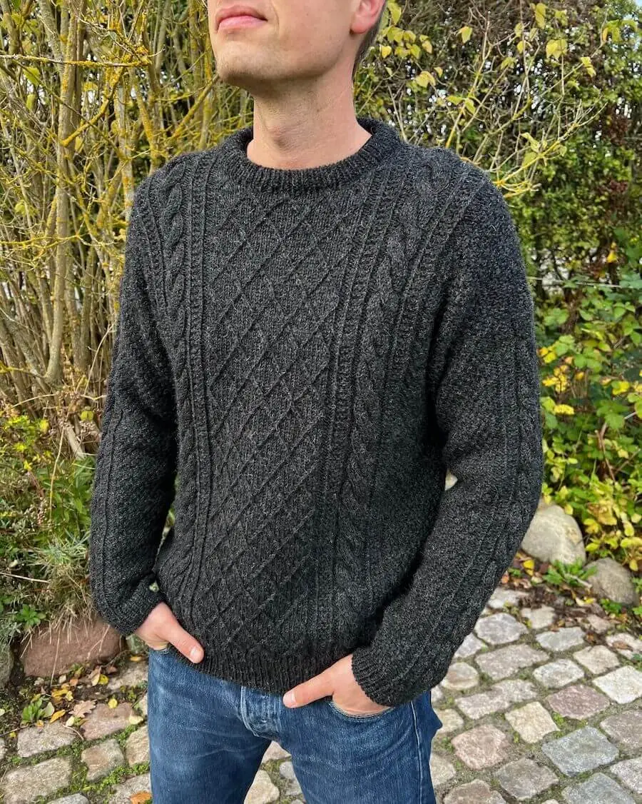 moby sweater man, a pattern by petite knit